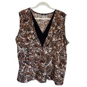 Cocomo Woman Plus Size 2X Blouse Top V-Neck Sleeveless Popover Stretch Geo Print